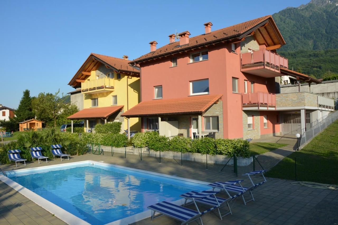 Residence Girasole Casa Gialla Colico Exteriör bild